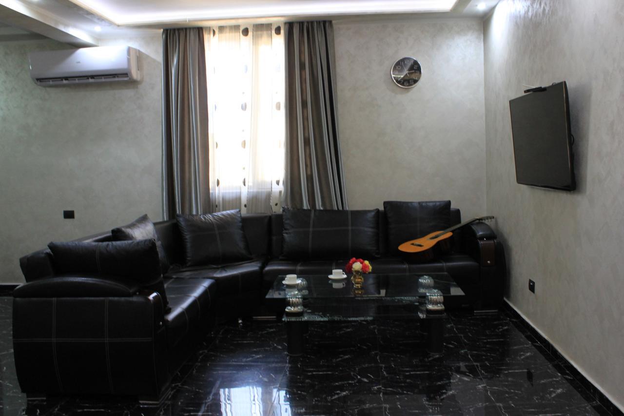 Makos Guest House Kutaisi Luaran gambar